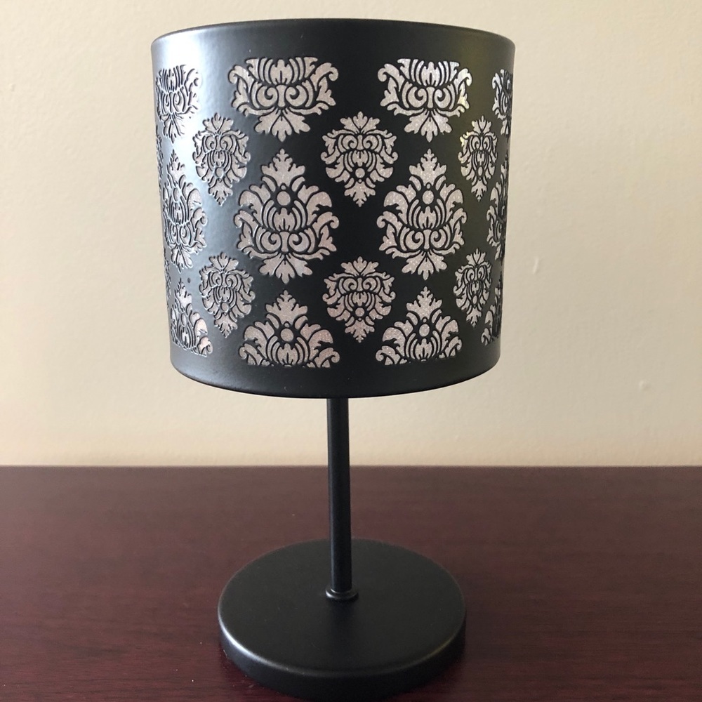 Partylite Forbidden Boudoir Lamp